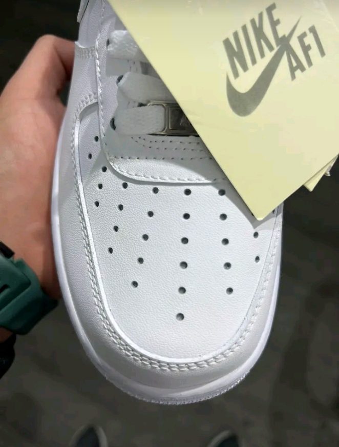 Nike air force 1 Triple white ✓