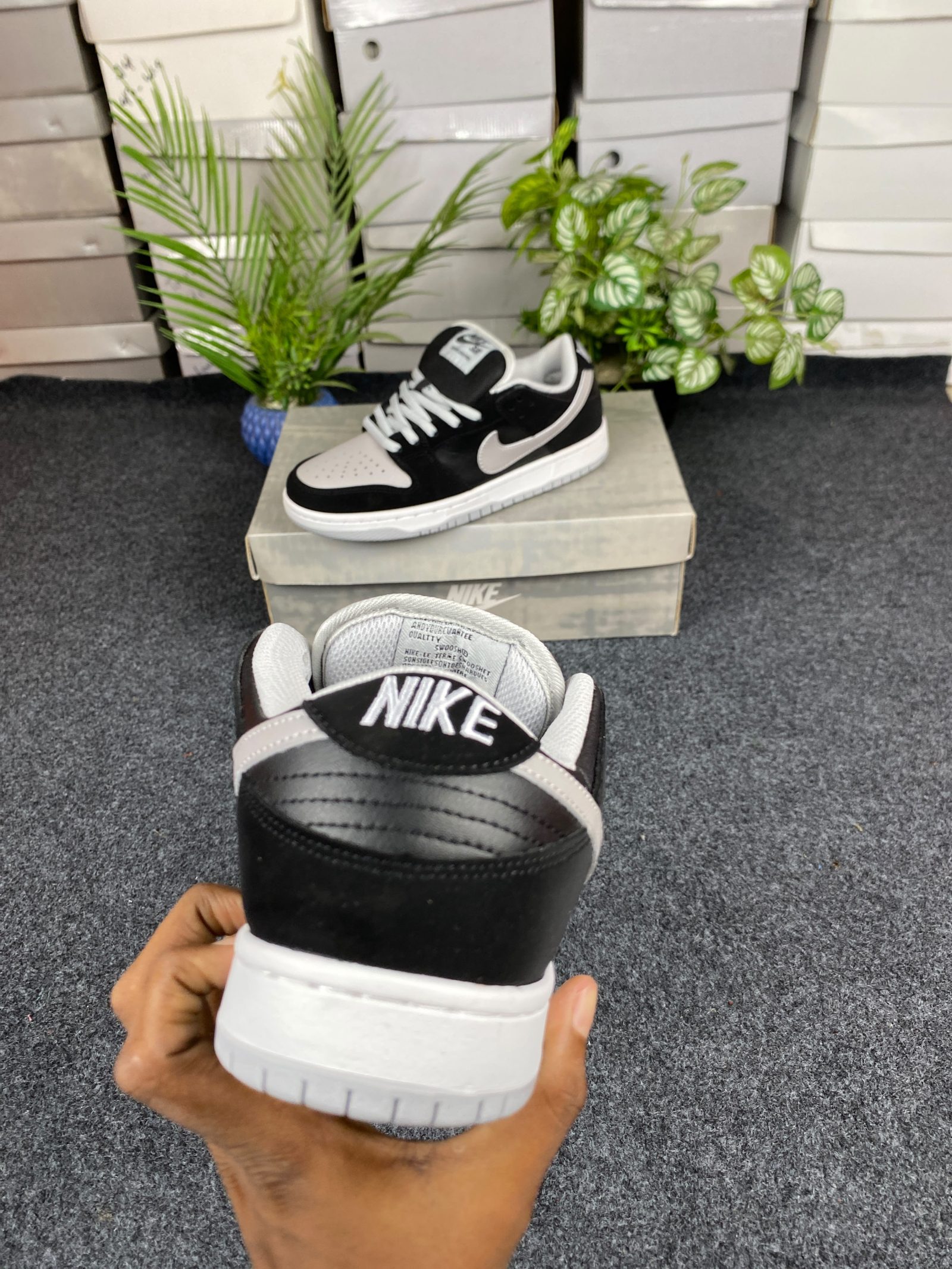 Nike Dunk Low Style – Black / White / Grey